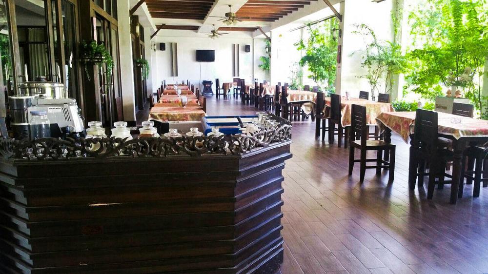 Nana Buri Hotel Chumphon Exteriér fotografie